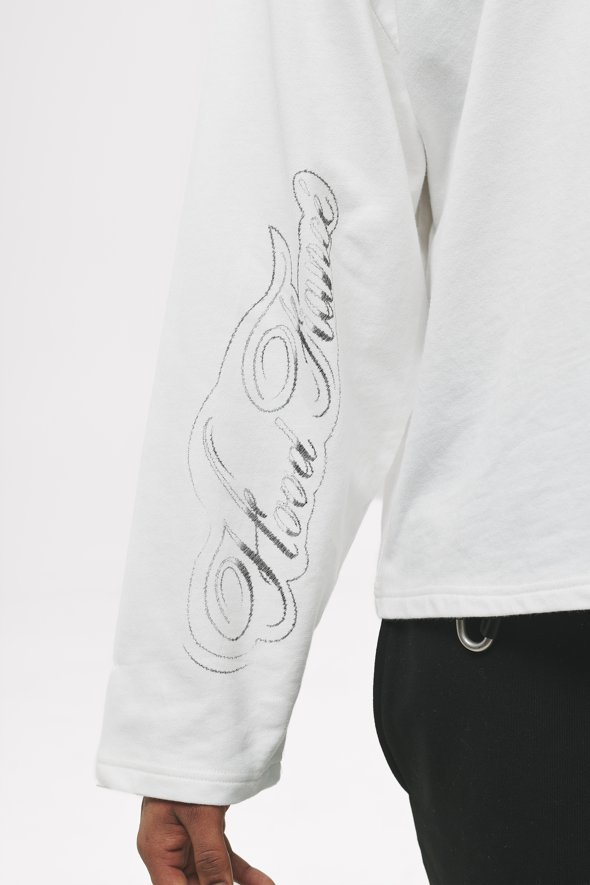 detail2_STUDIO LONG SLEEVE OFF WHITE